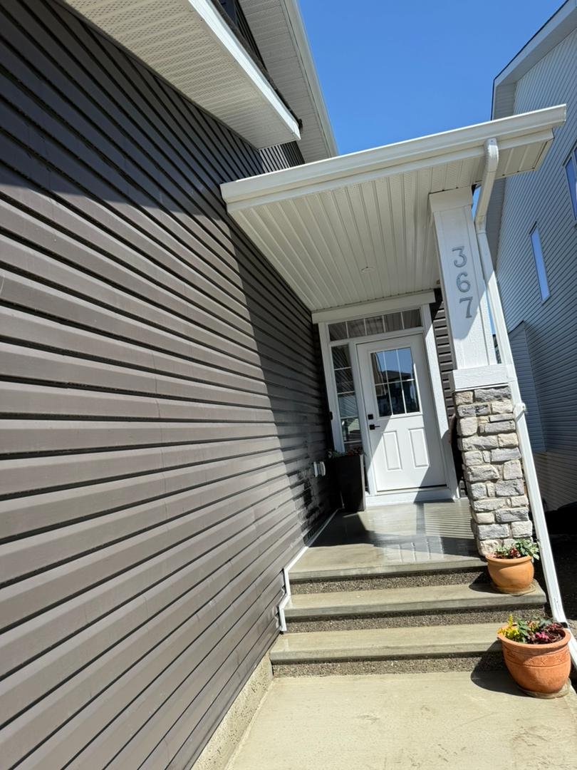 Window cleaning in Calgary and environs